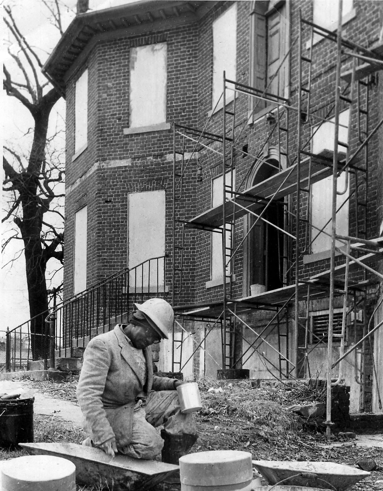 1972-02-02 Mortar